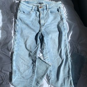 American Eagle Light Wash Jeggings